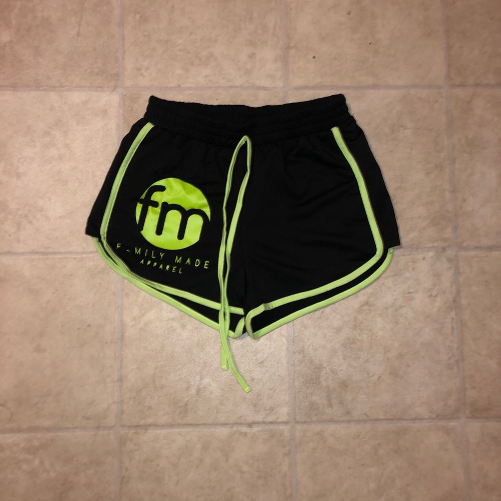 Familymade Shorts